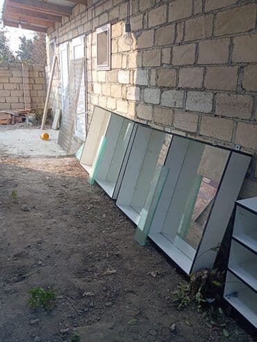 Mağaza vitrin dəstləri Qiymətin razılaşariq WhatsApp 051 722 76 61 - — 2