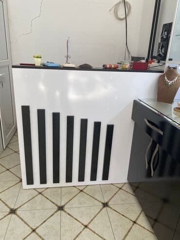 suse vitrinler: Mebellər yenidir. Təxmini 1 il istifadə olunub. İstifadə üçün əla — 3