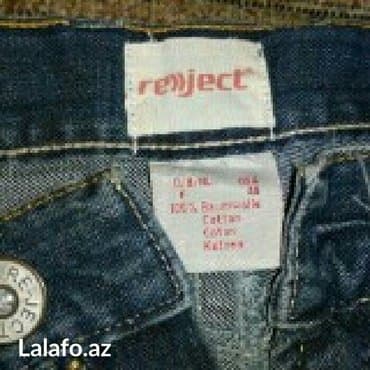 rus papağı: Almaniyadan getirilib. Tezedir. Cox kefiyyetli maldir. Olcusu kicik — 2