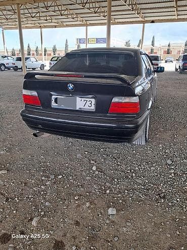 ford transit 1992: BMW 3 series: 2.5 l | 1993 il Sedan — 1