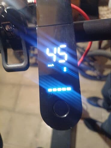 elektron sukuter: Elektrikli skuter – qatlana bilən, şəhər içi rahat hərəkət üçün — 5