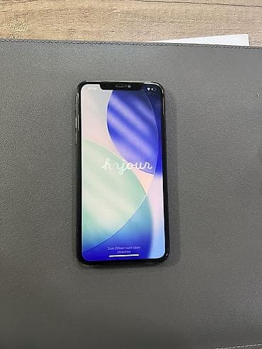 airports pro: IPhone 11 Pro Max, Space Gray — 1