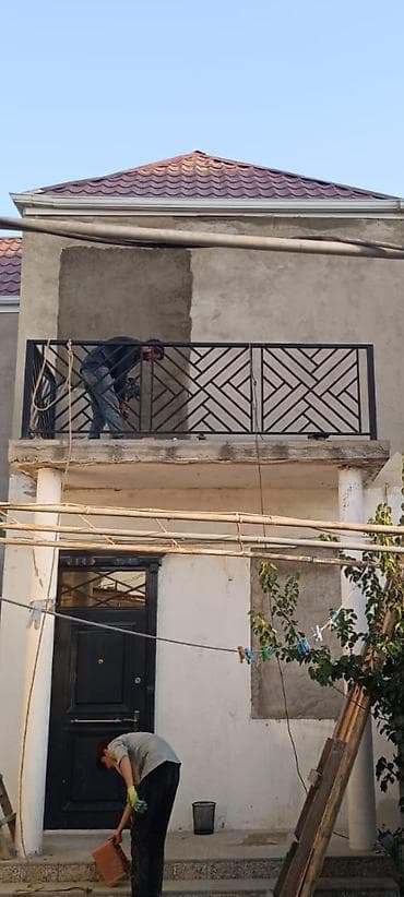 Modern uslubda balkon demiri satilir. Paslanmir masin kraskasi ile