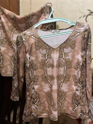 dest kostyumlar: Dəst 1 dəfə toya geyilib. Yenidir. 160 azne alinib Yarisinnam asagi — 1