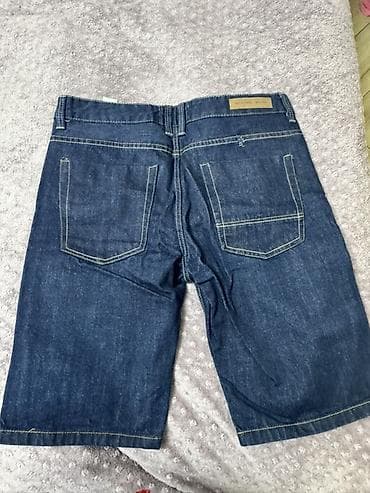 Plaşlar: Qadın geyim dəsti – 3 ədəd 1) Qara qələm ətək - Klassik düz kəsim — 5