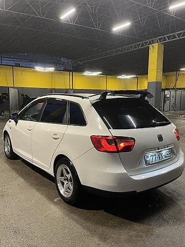 volkswagen caravelle t5: Seat Ibiza: 1.4 л | 2013 г. 255000 км Универсал — 4