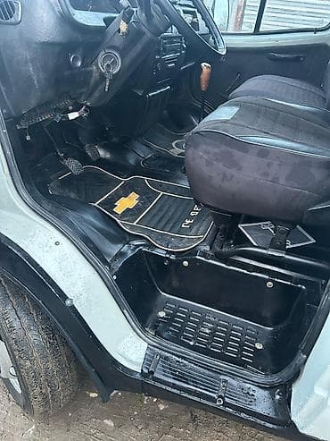 vurulmuş maşınlar: Gazel qazel 2000 satilir — 5