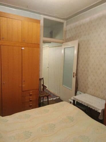 9 ci mikrorayon satilan evler: Bakı, 3 otaqlı, Köhnə tikili, 62 kv. m — 16