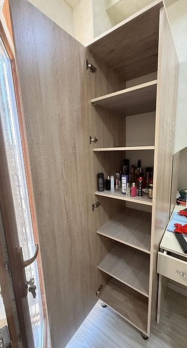 kreslo ofis uchun: Tək qapılı, açıq rəng palıd teksturalı şkaf - Material: laminat/LDSP — 3