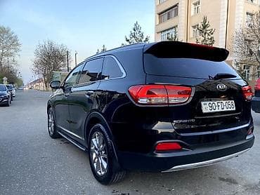 kia cedd: Kia Sorento – geniş və komfortlu 7 yerlik SUV Xüsusiyyətlər: - Kuzov — 3