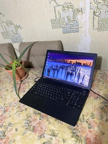 komputer core i5: İşlənmiş Toshiba, 15.6 ", Intel Core i5, 512 GB, Ünvandan götürmə, Pulsuz çatdırılma, Ödənişli çatdırılma — 1