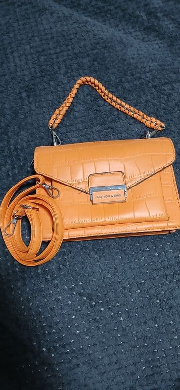 брилки на сумки брендовые: Сумка с короткой ручкой — 1