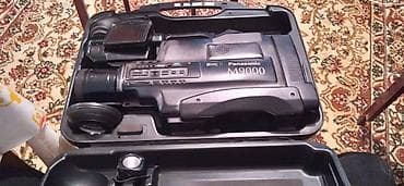 Vidyo kamera. Bareykasi var zaryatqa yigdiran adapdiri var bir sozle