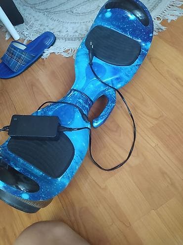 3v adapter: LED işıqlı hoverboard (segway) – mavi kosmik dizayn Xüsusiyyətlər: - — 2