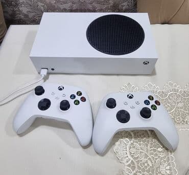 X-BOX SERİES S SATILIR 520₼ Yaddaş 512 GB 2 ORGİNAL KONTROLLER