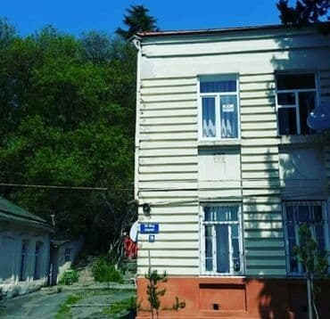 1 otaqli evler: Zaqatala, 2 otaqlı, Köhnə tikili, 40 kv. m — 1