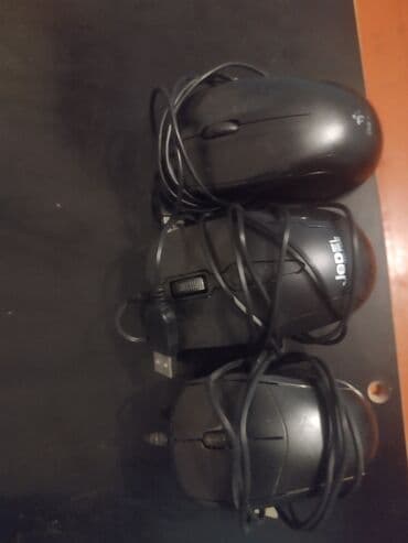 Monitorlar: Müxtəlif dizayn və funksionallıqları olan USB qoşulmalı kompüter — 1