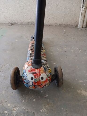 2 cı el elektrikli scooter: Skuter, samokat 2ədəd var.normal və işlək vəziyyətdə.Nərimanov metrosu — 3