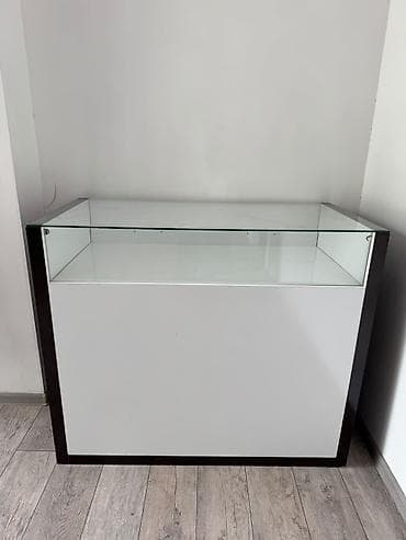 divarda kitab refi: Vitrin hun.1m eni 120.der 60 sm Ela veziyyetde 120 azn Unvan Nizami — 4