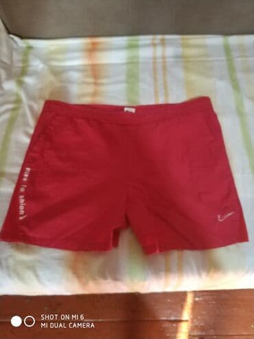 sort: Original Nike şorti 18m ideal vezetedi — 1