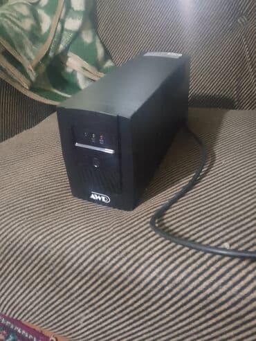 Foto və videokameralar: Ups tam islekdir isdifade olunmadigi ucun satolilr qiymet 60 azn real — 1