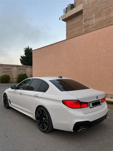 bmw 3 серия 318 at: BMW 5 series: 2 l | 2017 il Sedan — 4