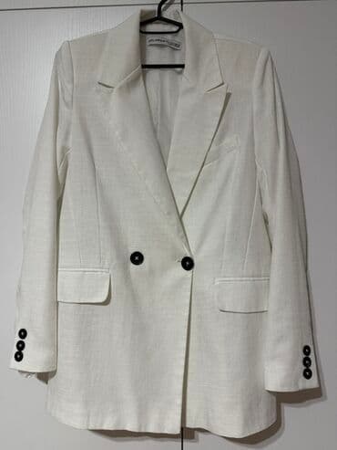 Tək-tək almaq istəsəniz: Pencək: 30 AZN Şalvar: 15 AZN 80 manata