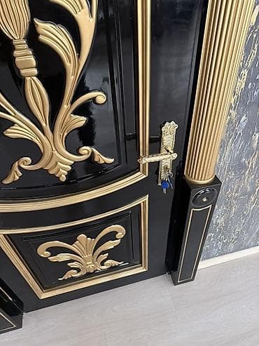 qapl: Klassik barokko üslubunda dekorativ giriş/qapı sistemi - Rəng və — 2