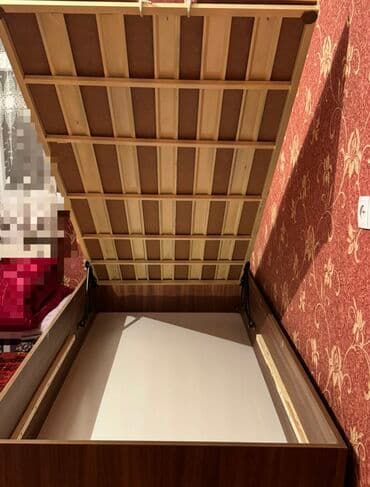 tek neferlik yataq ikinci əl: Təcili satılır! 2 Ayın kravatıdı təcili satılır geniş bazası Var — 4