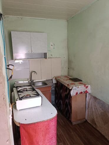 продажа и аренда домов: 2 otaqlı həyət evi Təsvir: - Ayrı girişli kiçik həyət evi, dar — 6