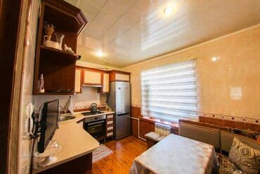 merkez: Bakı, 4 otaqlı, Köhnə tikili, m. Xətai, 100 kv. m — 13