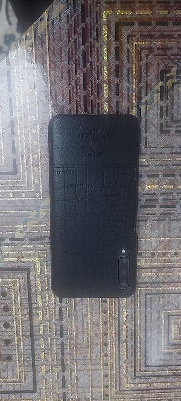 Huawei y9s 128 yaddaw ekran deyiwilmelidi 45.50 manatdi