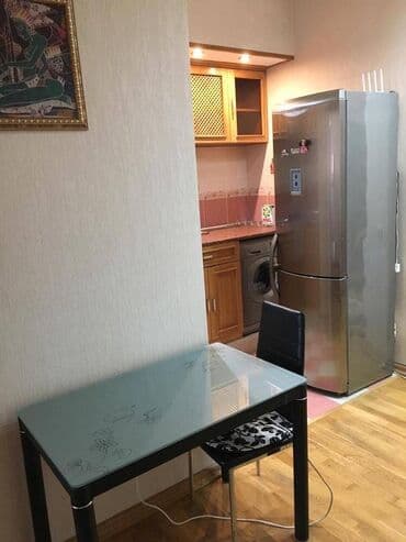 sulutəpədə kirayə ev: Binəqədi rayonu, Cəfər Xandan küçəsi, Qosha Zapravkanın yanında, 16 — 2