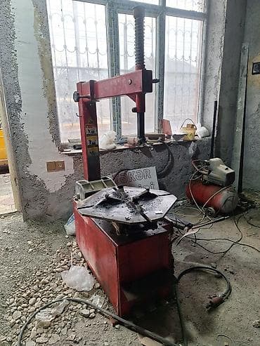 Təkərsökən (şin montaj) aparatı - Şinlərin sökülüb-taxılması üçün