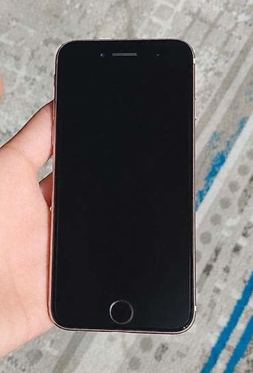 iphone 17 e: IPhone 7, Rose Gold, Barmaq izi — 2