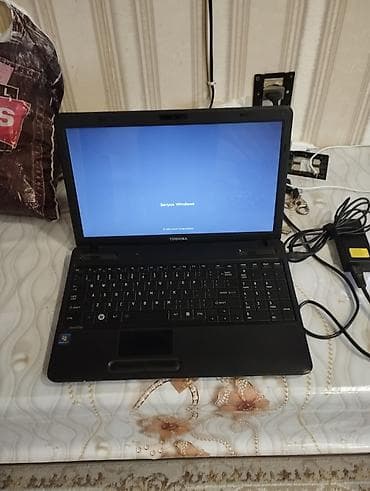 komputer notebook: Toshiba noutbuk - Marka/model: Toshiba (Satellite seriyası yazısı — 4