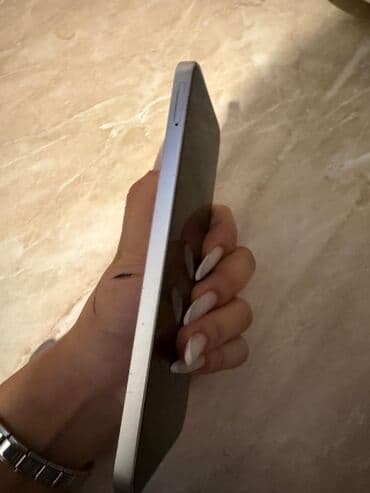 honor x8b 256 qiymeti: Honor 8C, 128 GB, rəng - Ağ, Sənədlərlə, Sensor, Barmaq izi — 3