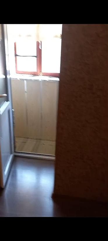 60 kv. m, 2 otaqlı, Telefon, Qaz, Su — 5