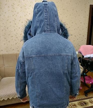 kurtka deri: Içindeki kürkü çıxır yazlık cins kurtka olur Qadınlar üçün qışlıq — 2