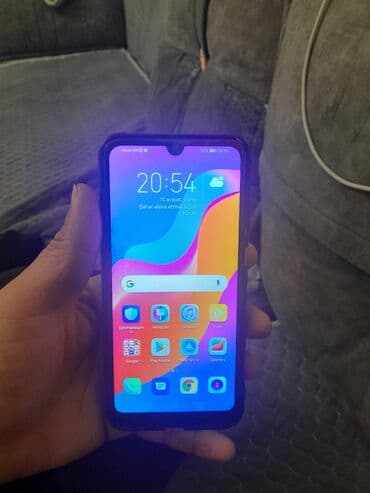 filtirli su: Honor 8A 2020, rəng - Gümüşü, Barmaq izi — 1