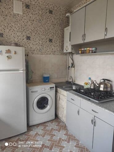 9 ci mikrorayon satilan evler: Bakı, 3 otaqlı, Köhnə tikili, m. Həzi Aslanov, 67 kv. m — 7