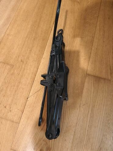 İşlənmiş Mexanik Domkrat, Maksimum yükqaldırma: 2 t, Ünvandan götürmə