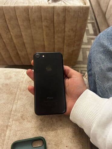 telefon iphone 6: IPhone 7, 32 GB, Qara, Barmaq izi — 1
