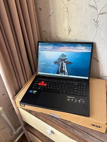 prosessor i7: Acer Nitro Gaming Core i7 13650H | 16GB RAM | 512GB SSD | RTX 4050 — 4