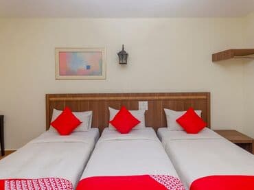 Hostel bir gun 10 azn bakida yerlesen gozel hostelimiz, seherin