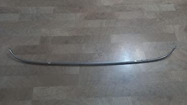 kia rio diffuser: Avtomobil üçün ön radiator barmaqlığının yuxarı hissəsinə aid xrom — 1