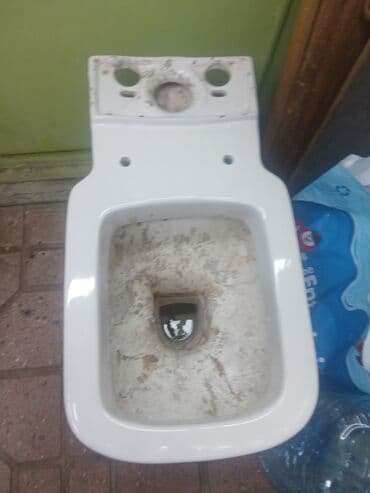 унитаз б у: Mərmər-ağ keramika unitaz satilir. Tikintidə işlətməkçün uyğundur - — 2