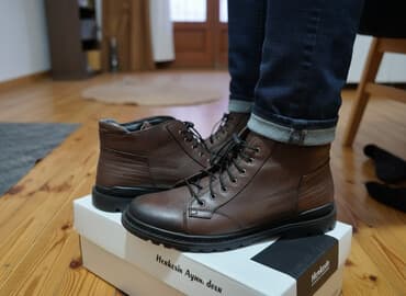 puma fenty qadın krossovkaları: Salam. batinka satlr turkiye təmiz deri. 43 raz. tezedir olçu — 1