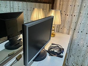 Masaüstü kompüter dəsti Tərkibi: - Sistem bloku – ön paneldə DVD-RW