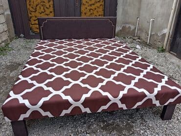 lazer otagi arenda: Təzə çarpayılar. 1 nəfərlik çarpayılar 60 manat. 2 nəfərlik taxt 110 — 3